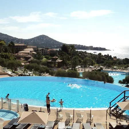 Apartment Le Hameau De Cap Esterel - Maeva - Climatise 4 Personnes - Selection Mae-1064 *